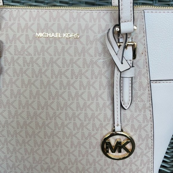 MICHAEL KORS Charlotte Large Top Zip Tote Ballet - Picture 4 of 16